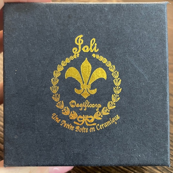 Antique Porcelain Trinket Box Hand Painted ByCagiftcorp Miami Beach - Picture 7 of 9